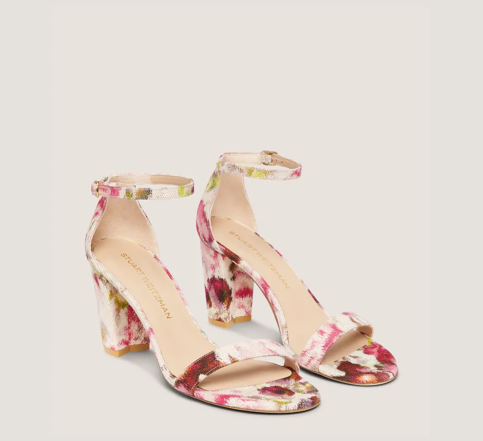 New CHANGE LOCATION The Occasion Edit|The SW Extended Sizes Collection